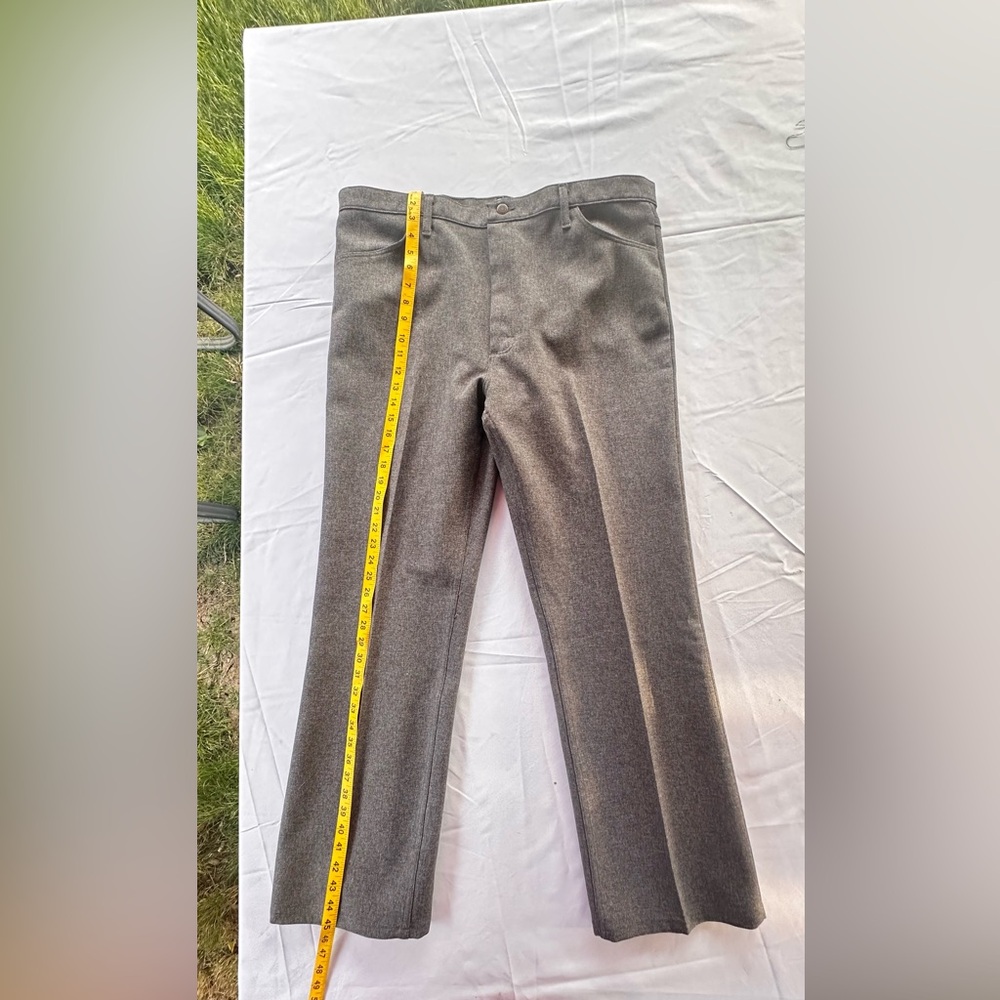 Wrangler Men's Charcoal Dress Pants